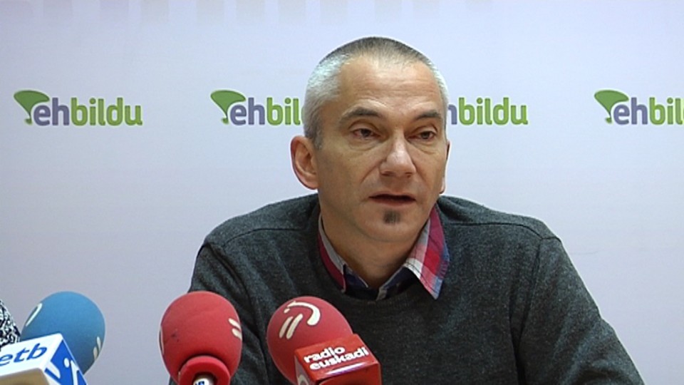 EH Bildu reclama una 'Kutxabank pública y social, sin amiguismos'