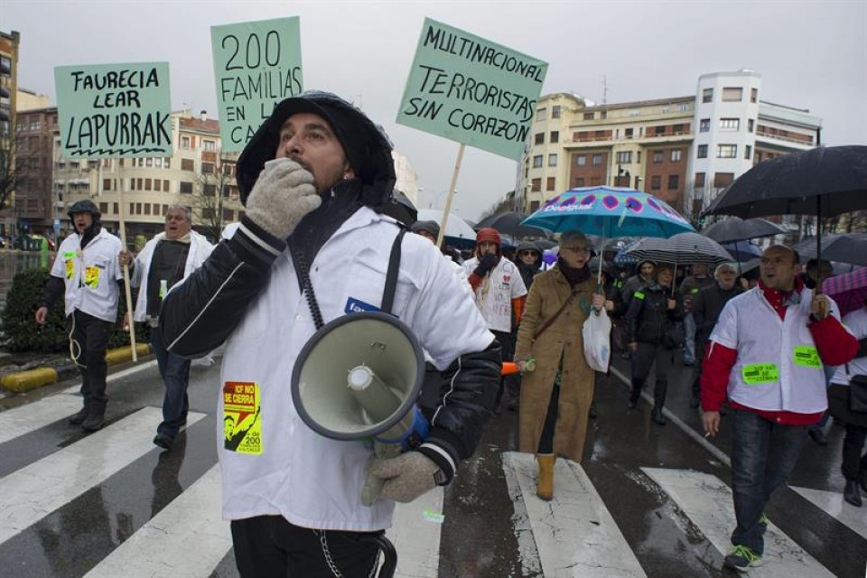 Trabajadores de la planta, en una de las protestas. Foto. EFE
