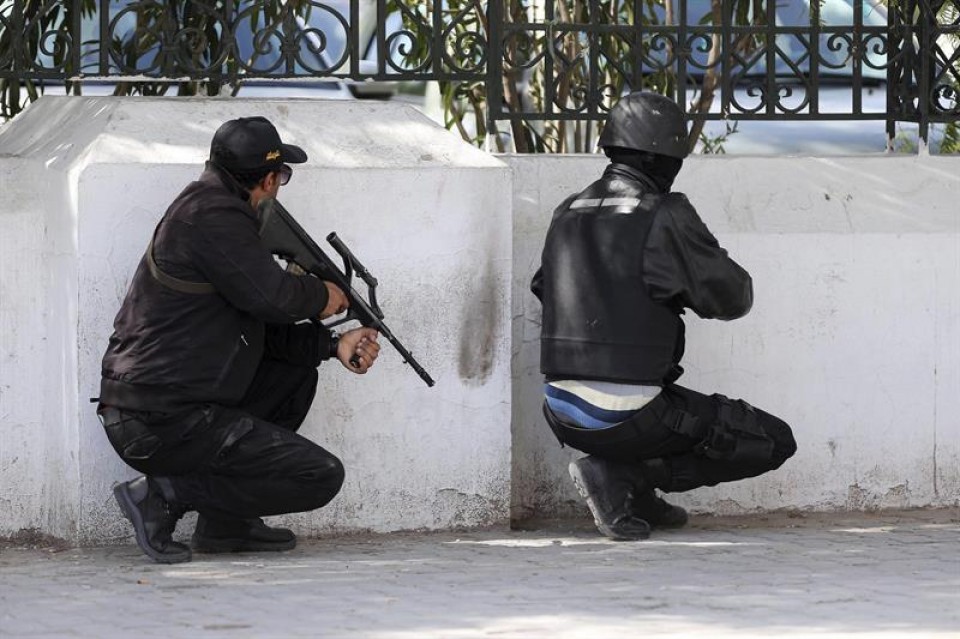 Tunez tiroketa