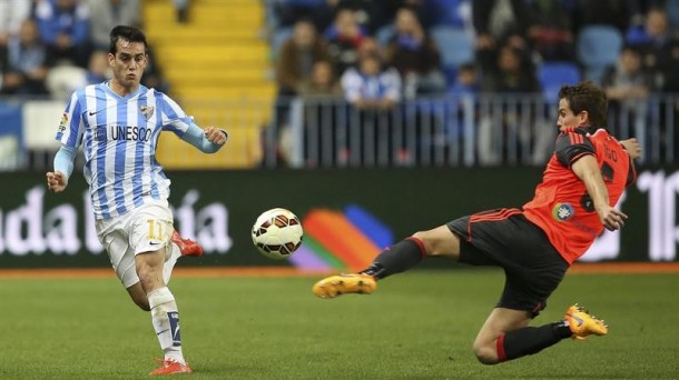 Iñigo Martinez, Realak Malagan 2014-15 denboraldian jokatutako partidan. Argazkia: EFE.