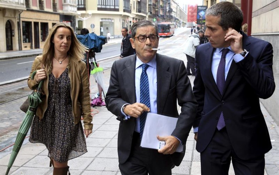 El expresidente de Kutxabank Mario Fernandez, tras declarar como imputado ante el juez. EFE