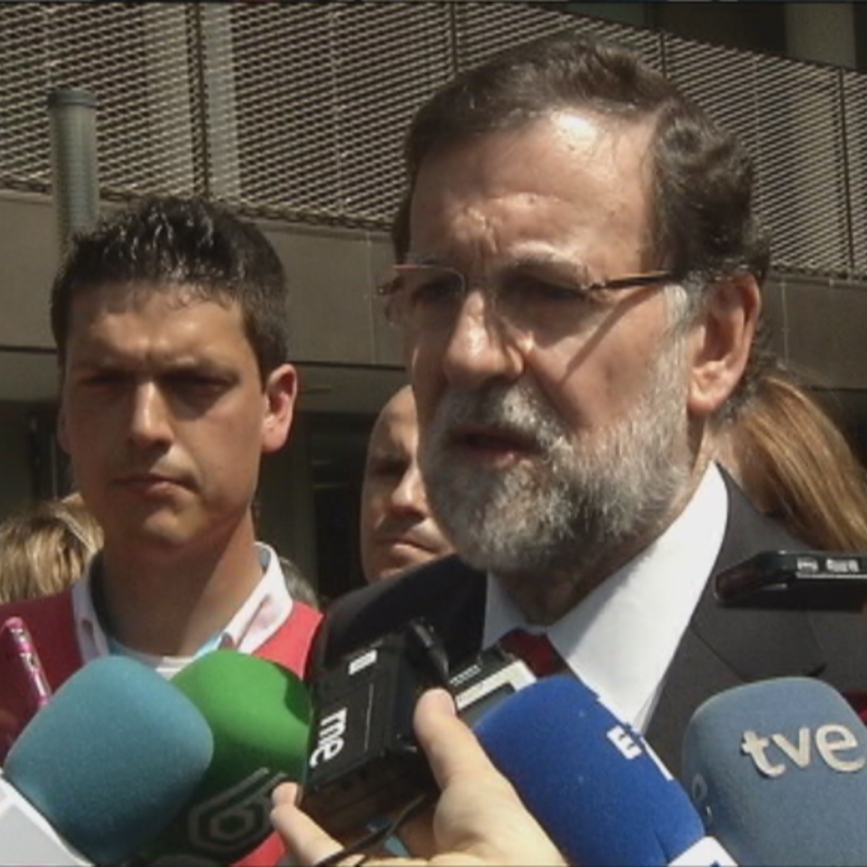 Cospedal eta Rajoy, Genovan bilduta. Artxiboko irudia: EFE