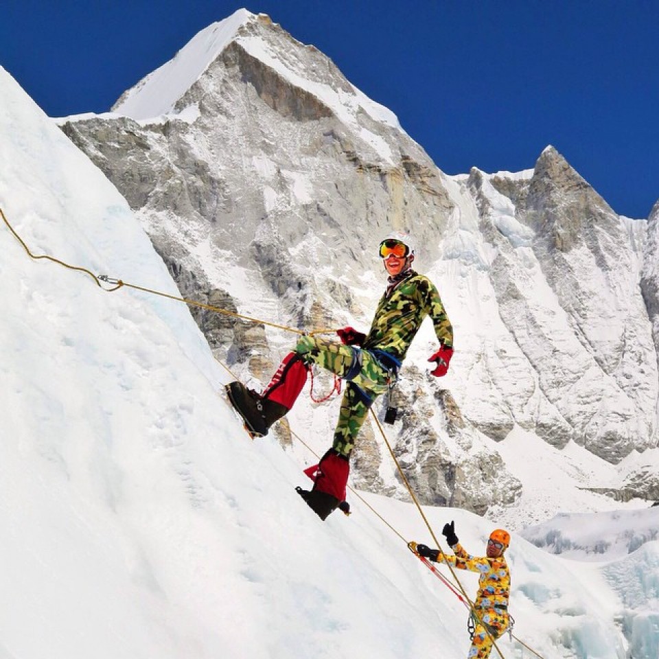 Fredinburg, practicando escalada en hielo. Foto: instragram