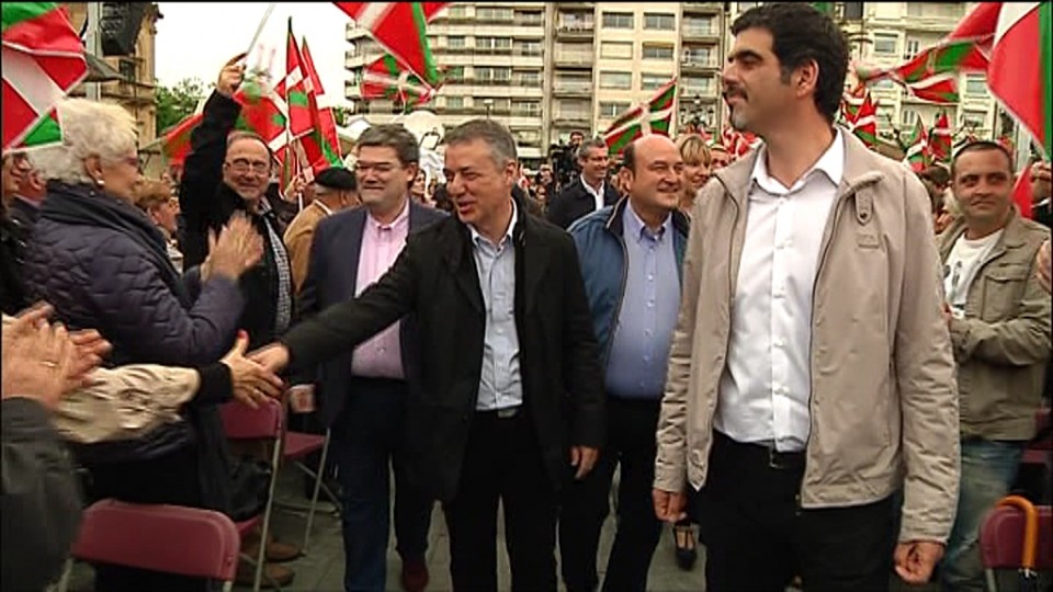 Ortuzar: 'No podemos dejar que Bildu y PP sigan maltratando a Euskadi'