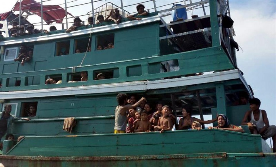 Inmigrantes en un barco