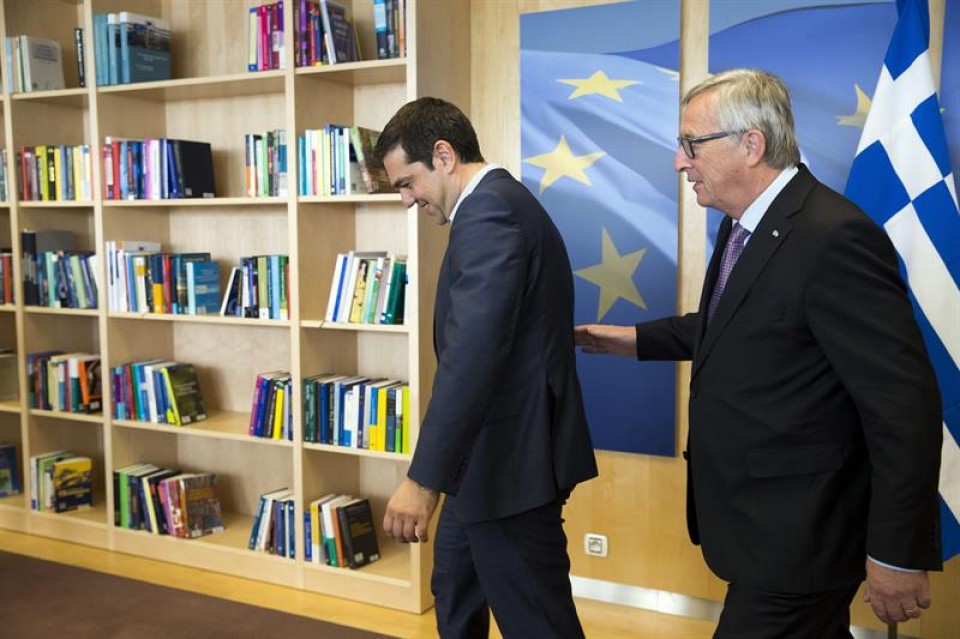 Alexis Tsipras Greziako lehen ministroa eta Jean Claude Juncker Europako Batzordeko presidentea. EFE