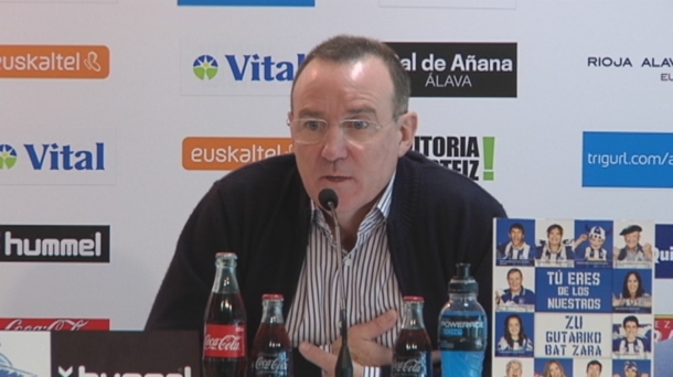 Javier Zubillaga: ''Athletic y Real no ayudan al Alavés''
