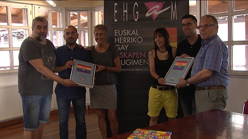 Premios Triángulos de oro, otorgados por el colectivo EHGAM