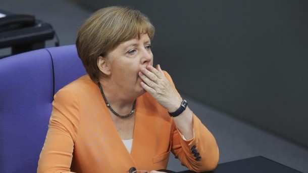 Angela Merkelen erorikoa pitilin newsetan