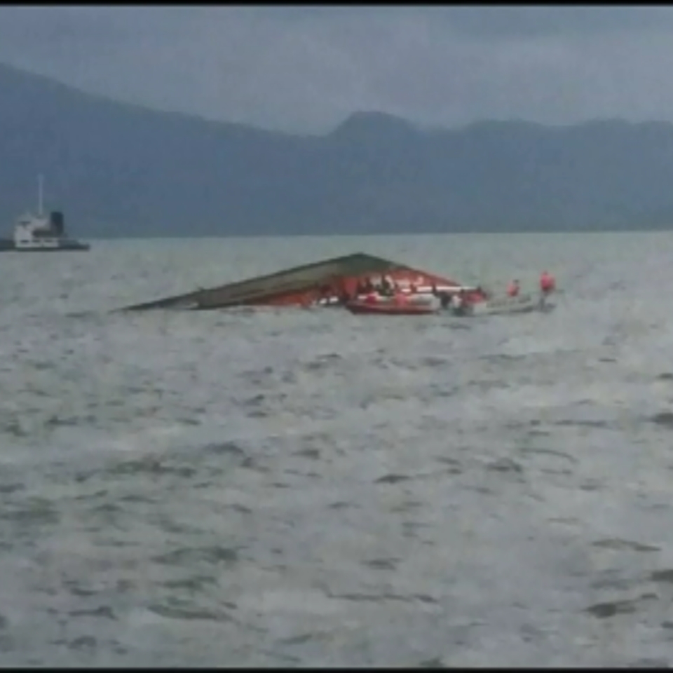 Ferry naufragado en Filipinas
