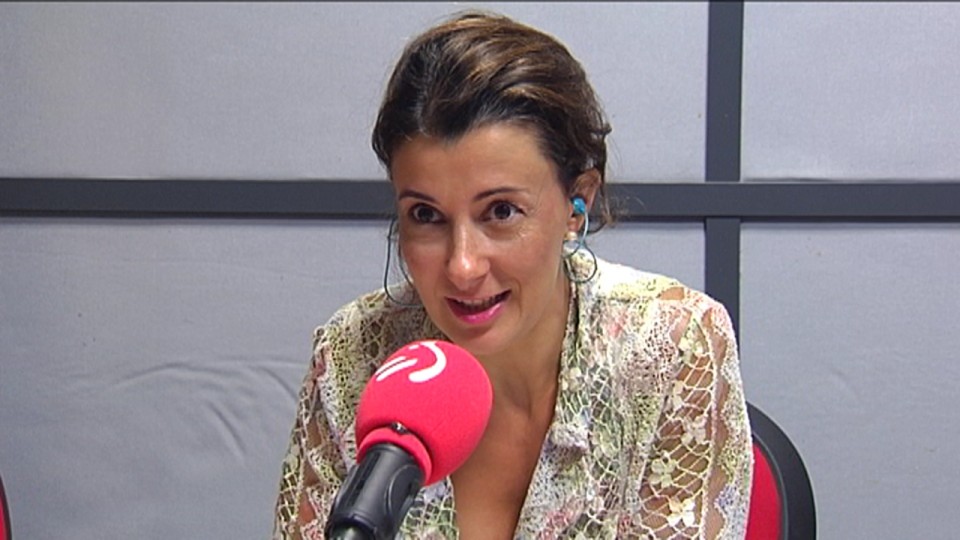 La portavoz y parlamentaria del PP vasco, Laura Garrido, en Euskadi Irratia. Foto: EiTB