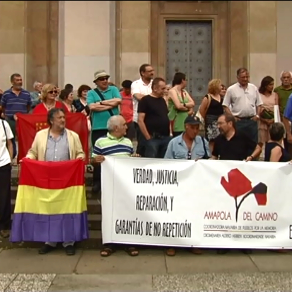 Una concentración contra el franquismo en Pamplona/Iruña. EiTB