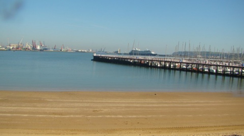 Imagen de la playa de La Arena en Getxo. Foto: Mikel Goñi