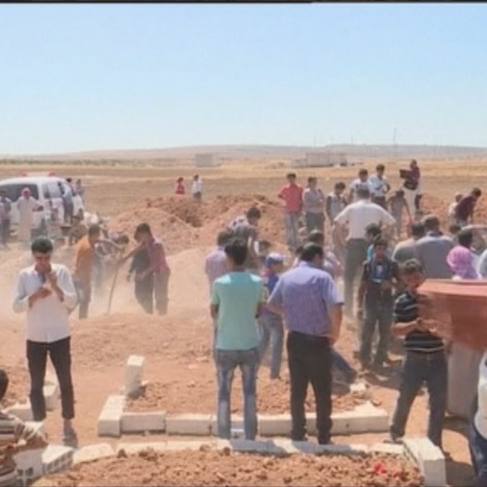 Aylan Kurdi, su hermano y su madre reciben sepultura en Siria