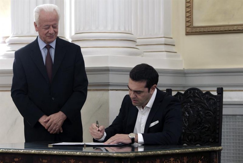 Alexis Tsipras toma posesión del cargo como primer ministro de Grecia.