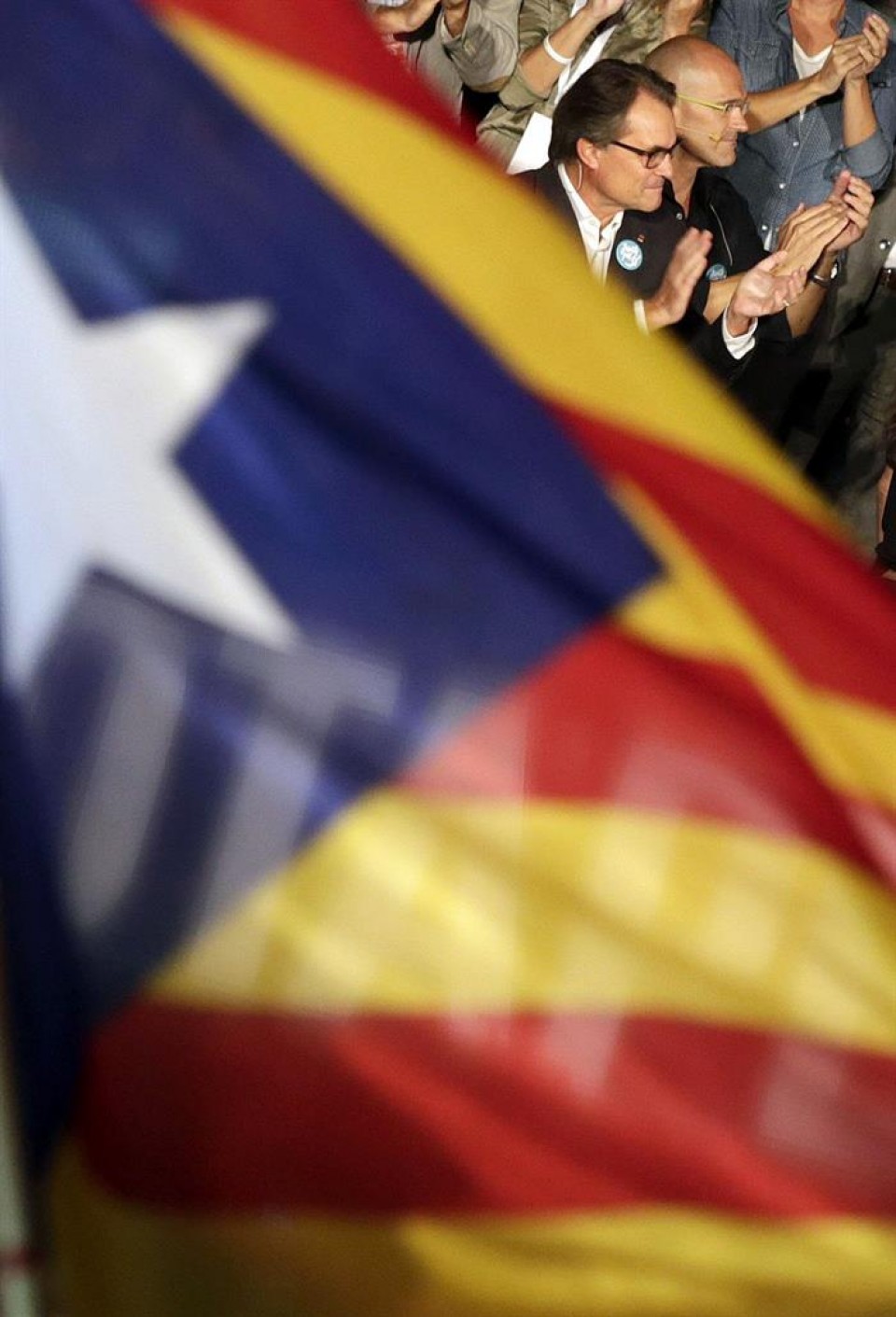La mayoría independentista catalana se resiente