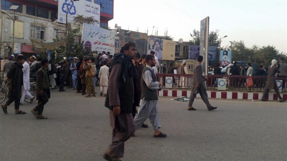 Talibanek Kunduz hiriaren kontrola hartu zuten atzo. Argazkia: EFE