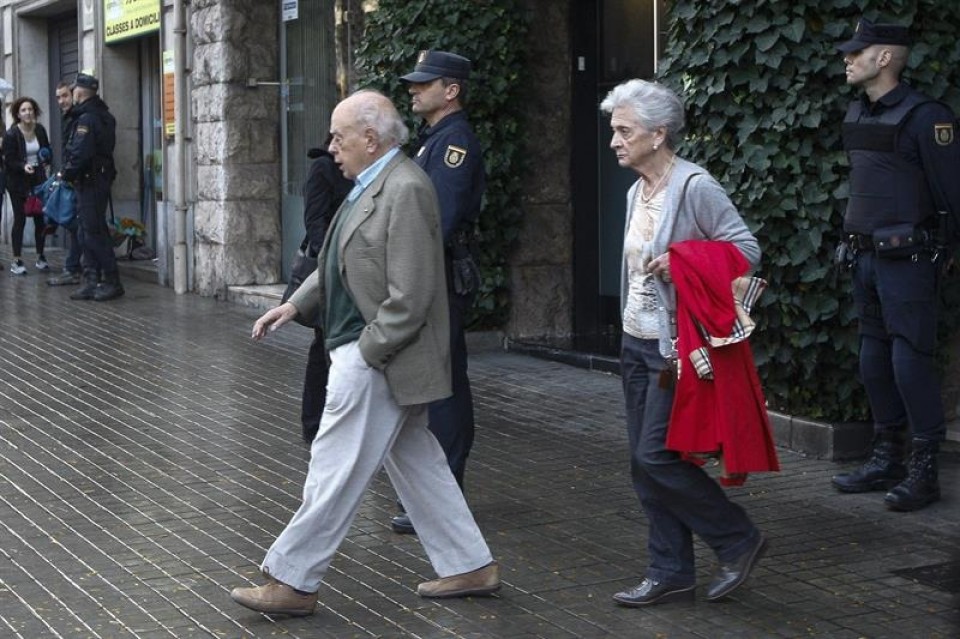 La Policía registra la casa del expresidente de Cataluña Jordi Pujol