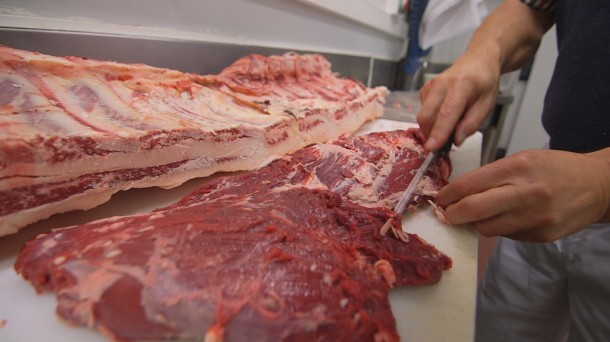 Un estudio revela las sustancias tóxicas presentes en la carne cruda