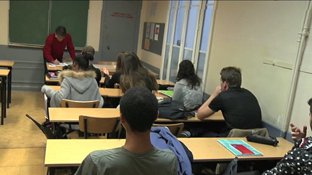 Desproporción de alumnado inmígrate en centros públicos de Gasteiz
