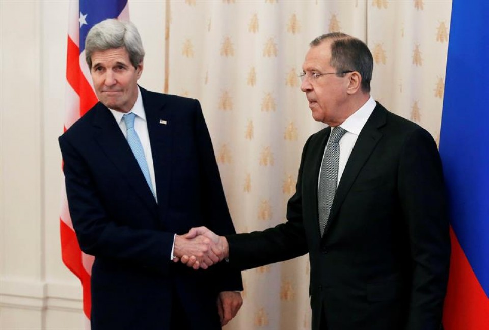 Seguéi Lavrov y John Kerry en Moscú. Foto: EFE