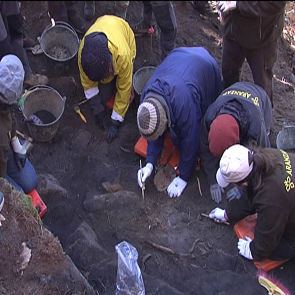 Exhumación en Larrabetzu
