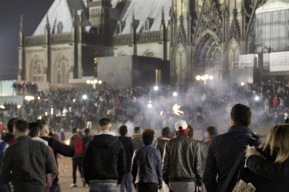 Celebraciones en el entorno de la Catedral y estación de Colonia. Foto: EFE