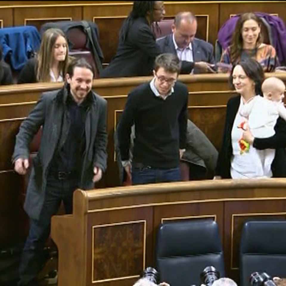 Pablo Iglesias momentos antes de entrar al Congreso, hoy.