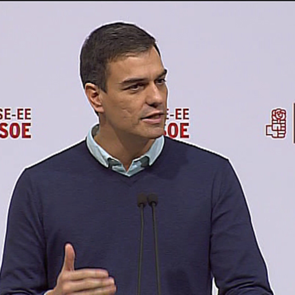 El líder del PSOE, Pedro Sánchez, durante un acto en Donostia-San Sebastián. EFE