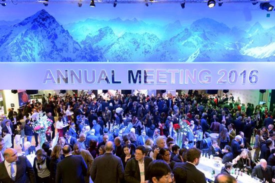 Munduko Ekonomia Foroaren inaugurazio ekitaldia. Davos, atzo. EFE. 