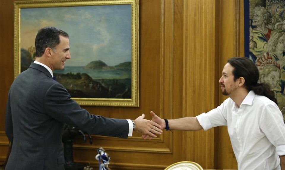 Iglesias, dispuesto a gobernar con PSOE e IU, con él de vicepresidente