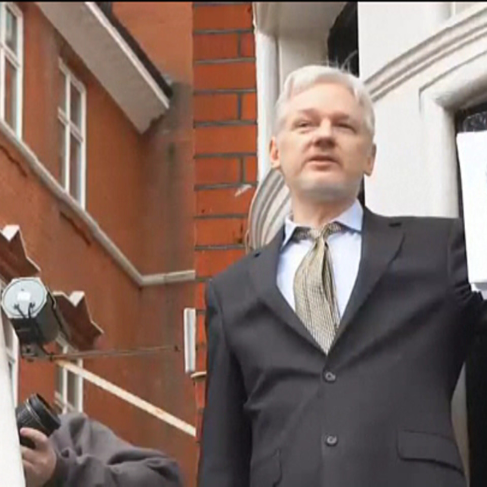 Julian Assange WikiLeaksen fundatzailea.
