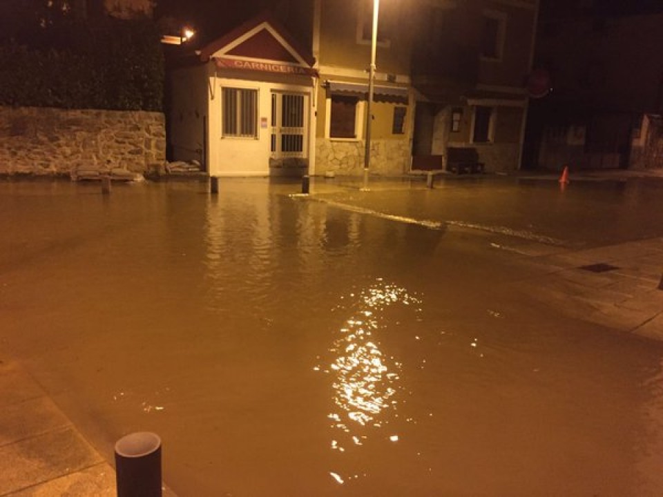 Muskiz Pebeña inundaciones uholdeak pleamar itsasgora. Foto: @MuskizMA