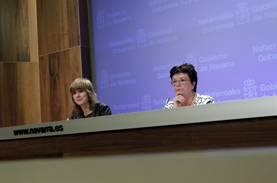 La portavoz del Gobierno foral, Ana Ollo, y la consejera de Presidencia, María José Beaumont.