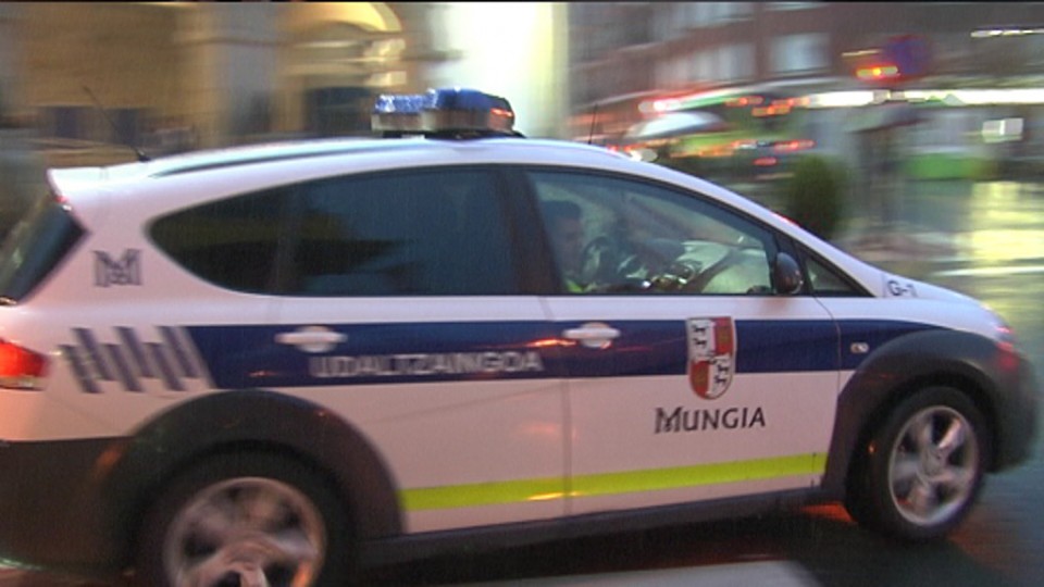 Policia Municipal de Mungia. Foto: EiTB