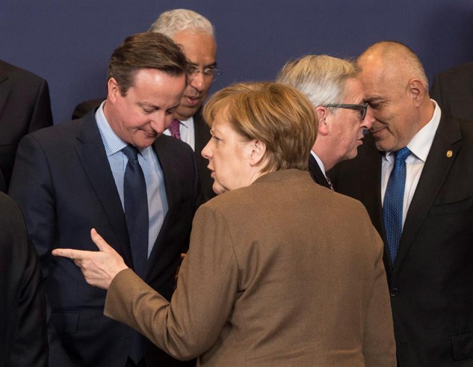 David Cameron Erresuma Batuko lehen ministroa eta Angela Merkel Alemaniako kantzilerra. EFE