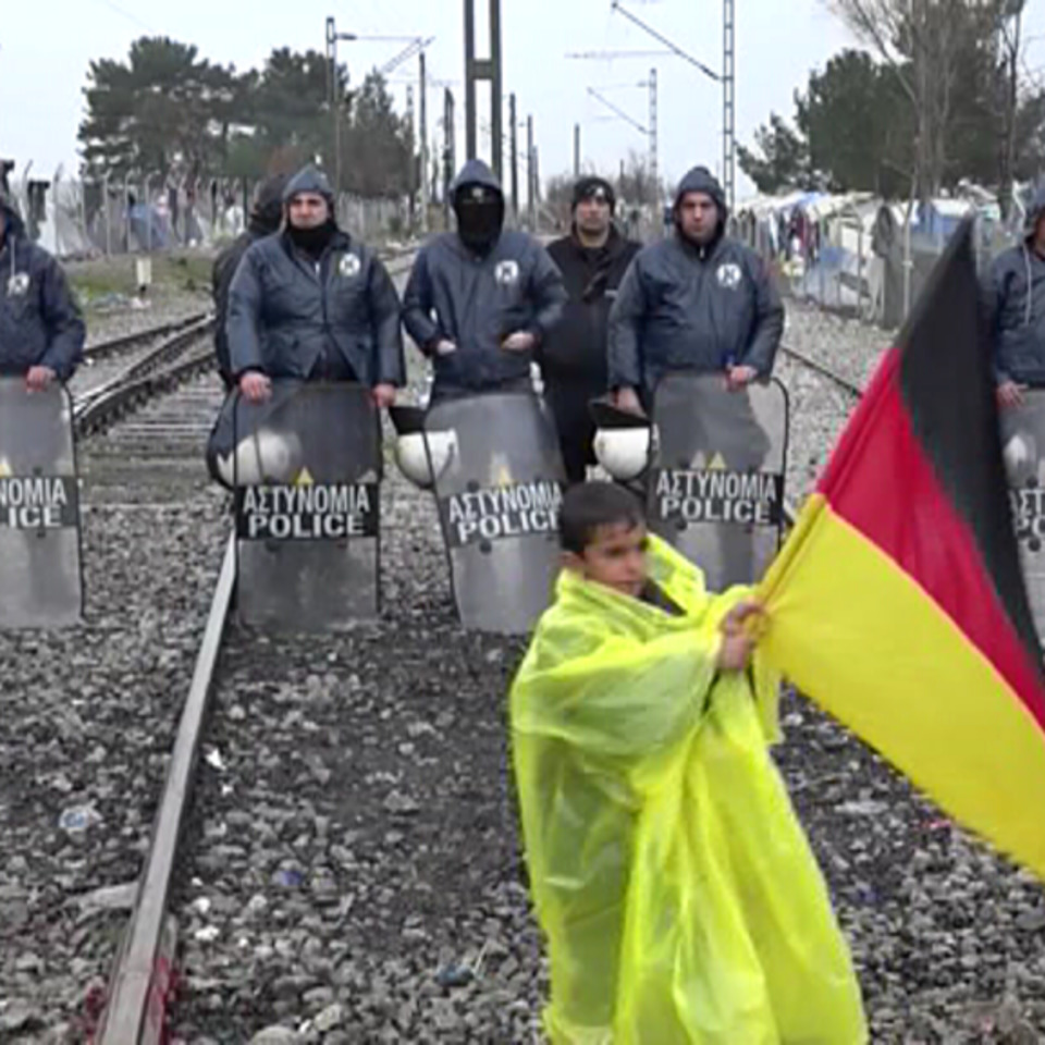 Los refugiados atrapados en Idomeni no podrán entrar en Macedonia