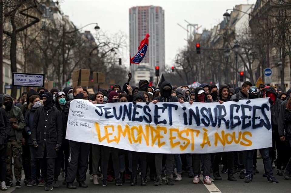 La manifestación de estudiantes en París. Foto: EFE