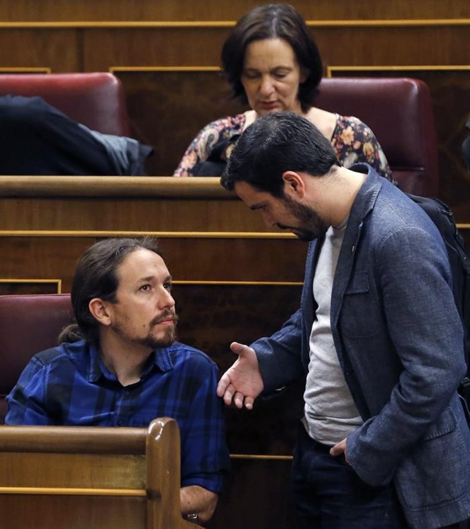 Pablo Iglesias y Alberto Garzón en el Congreso de los Diputados. Foto: EFE