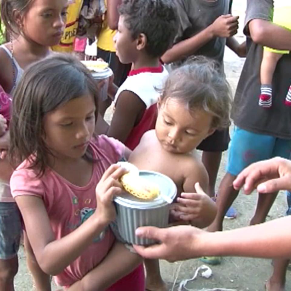 UNICEF cifra en 250.000 los niños afectados en el terremoto en Ecuador