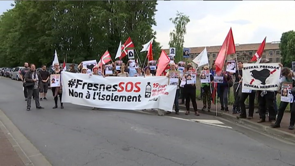 Este sábado realizaron una marcha a la prisión francesa de Fresnes. Foto: EiTB
