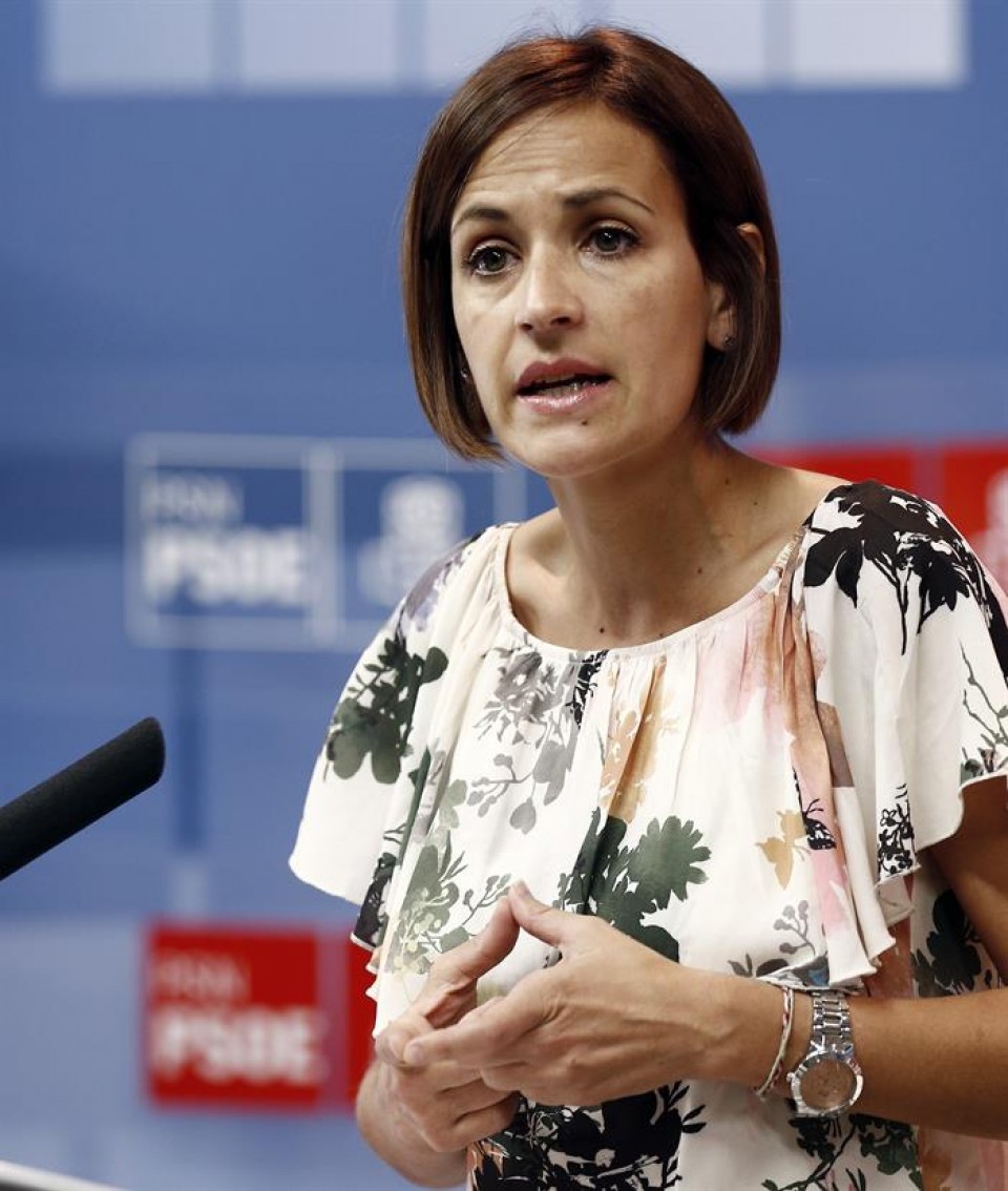 María Chivite, secretaria general del PSN-PSOE, durante su intervención. Foto: EFE.