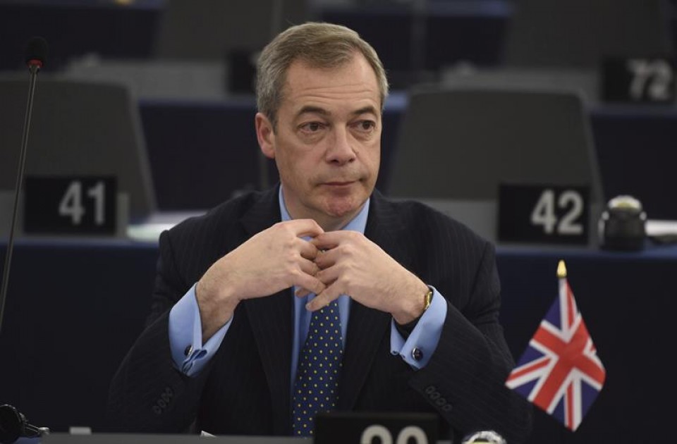 Nigel Farage UKIP alderdiko buruzagiak dimisioa eman du. Artxiboko irudia: EFE