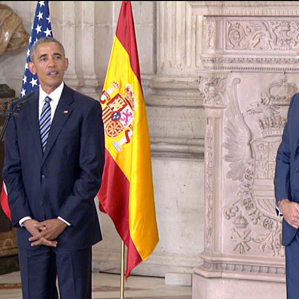 El rey recibe con todos los honores a Obama en Madrid