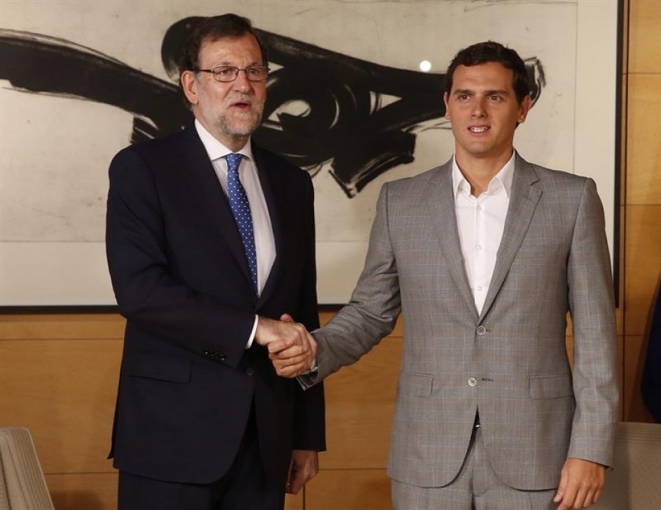 Reunión entre Rajoy y Rivera. Foto de archivo: EFE