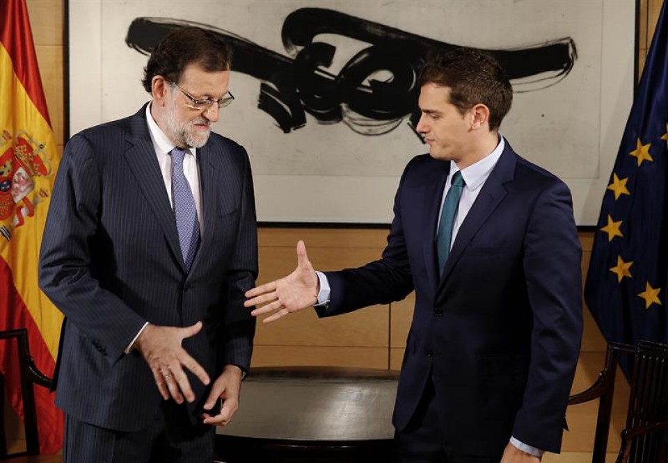 Mariano Rajoy Albert Rivera bilera reunión. EFE