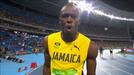 Usain Bolt vence con autoridad en la final de los 200 metros