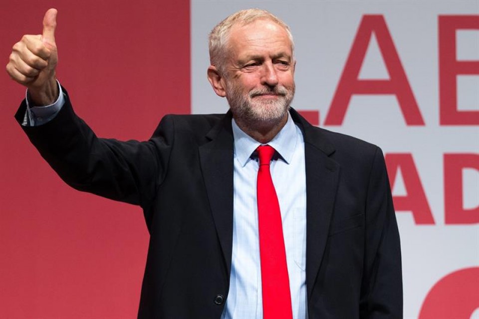 Jeremy Corbyn, tras ser reelegido como líder del Partido Laborista británico. Foto: EFE