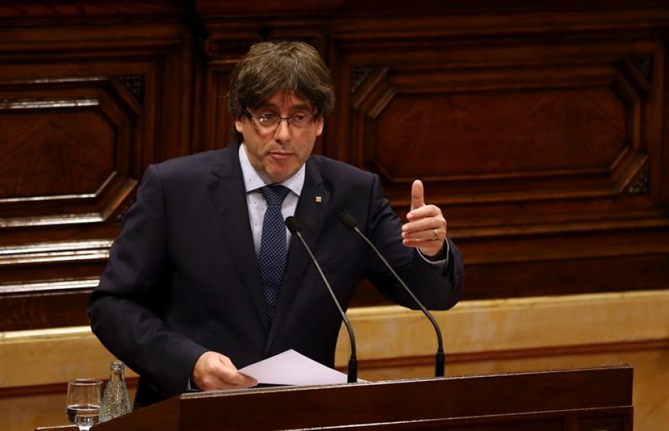 Puigdemontek errepublika katalanerako bidean aurrera egiteko konpromisoa hartu du. Argazkia: Efe. 