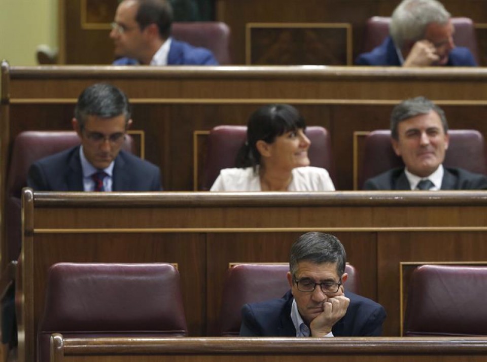 La mayoría en el grupo del PSOE ve las elecciones como la peor opción